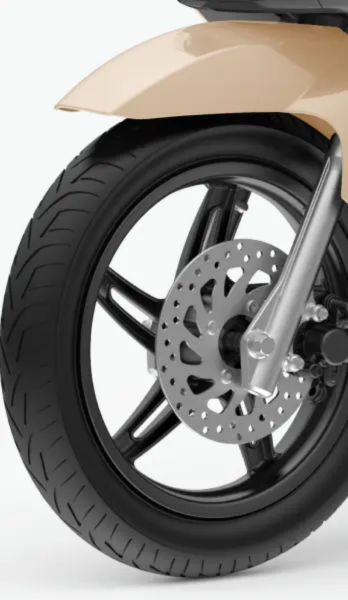 Hệ thống giảm xóc với giảm chấn thủy lực, hỗ trợ xe di chuyển êm ái trên nhiều địa hình.